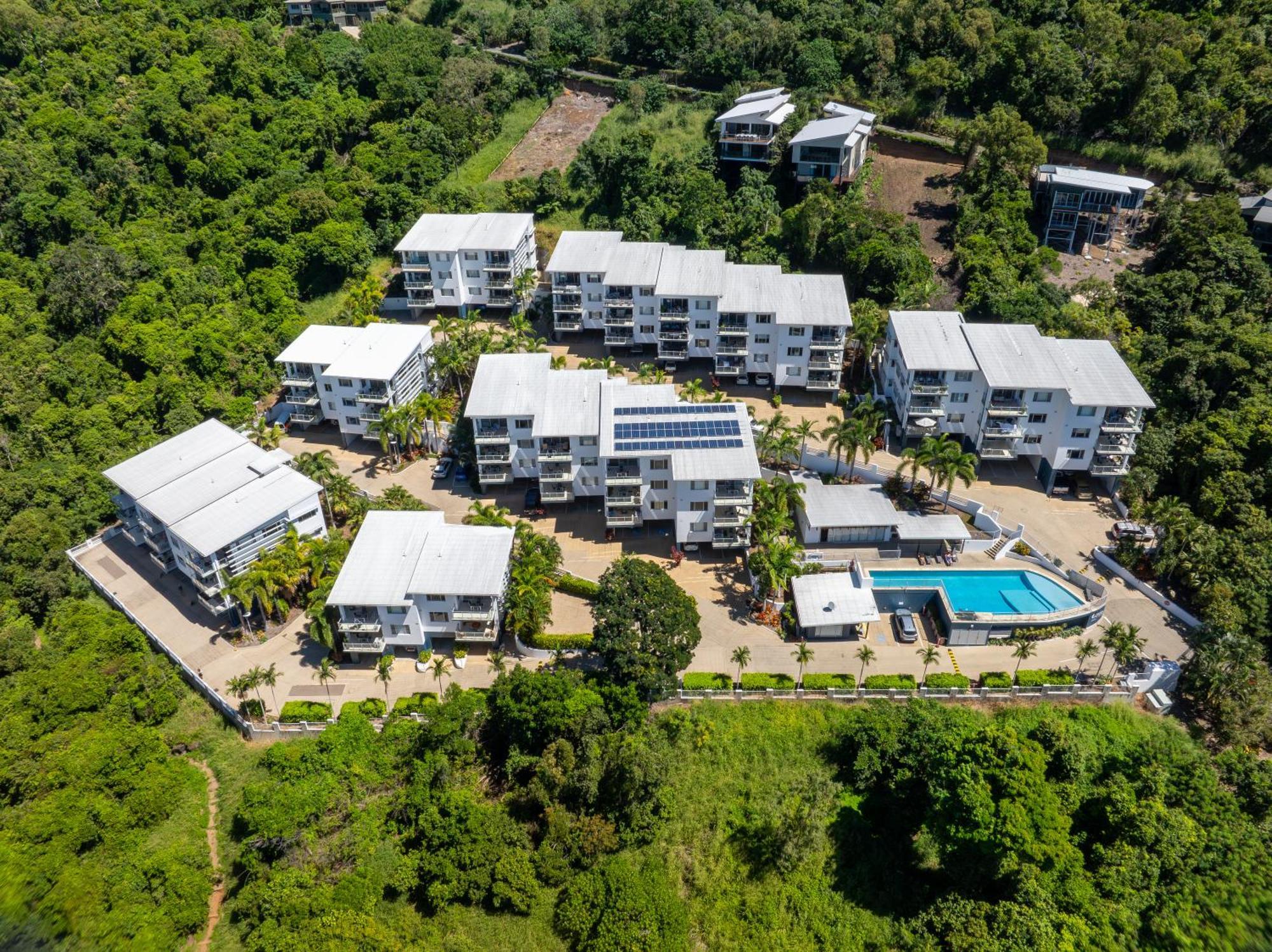 Airlie Summit Apartments Airlie Beach Ngoại thất bức ảnh