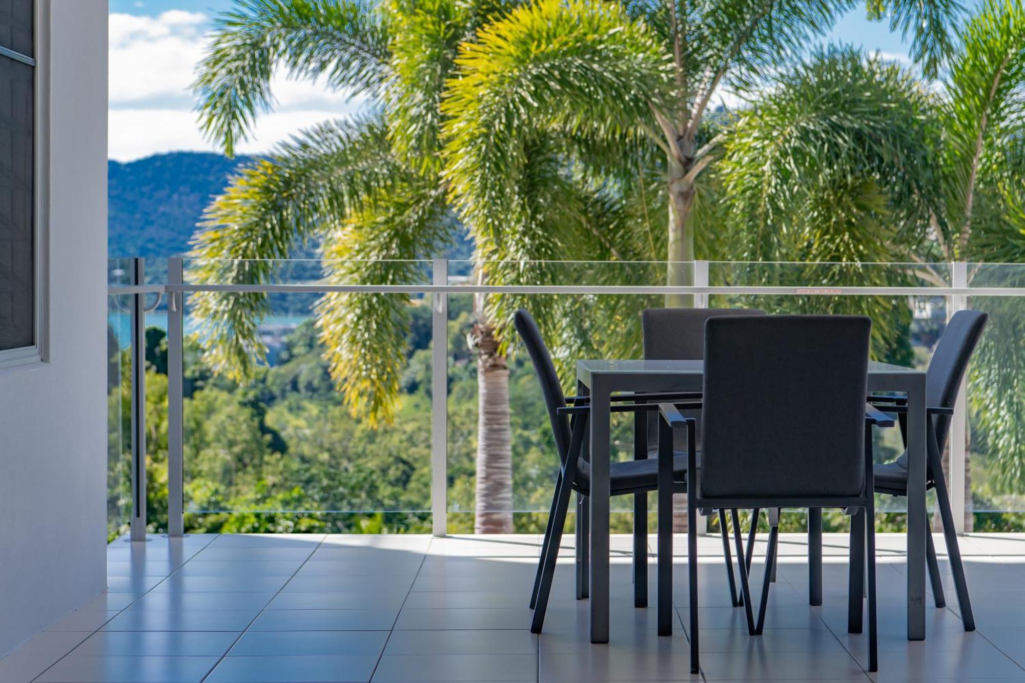 Airlie Summit Apartments Airlie Beach Ngoại thất bức ảnh