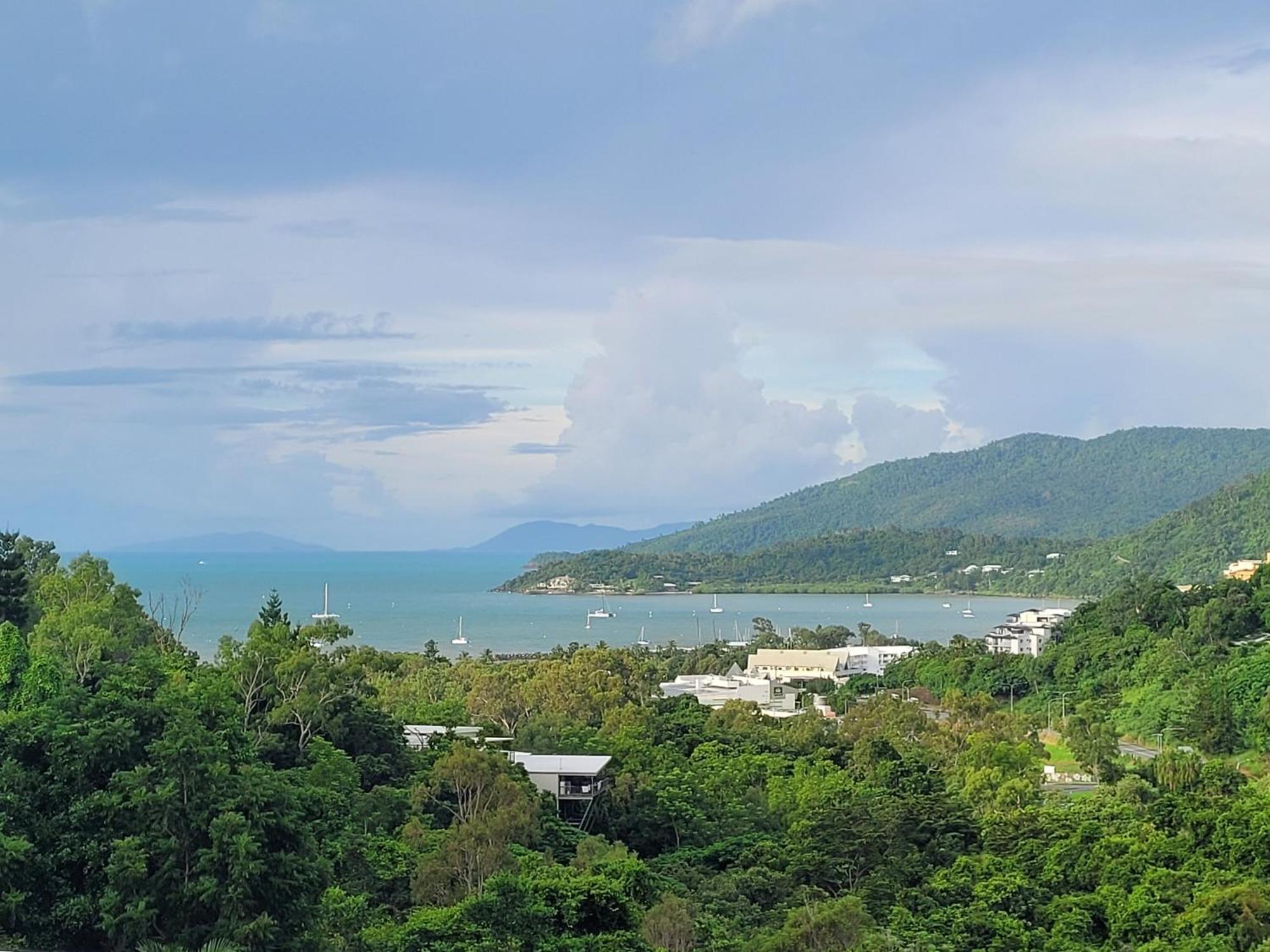 Airlie Summit Apartments Airlie Beach Ngoại thất bức ảnh