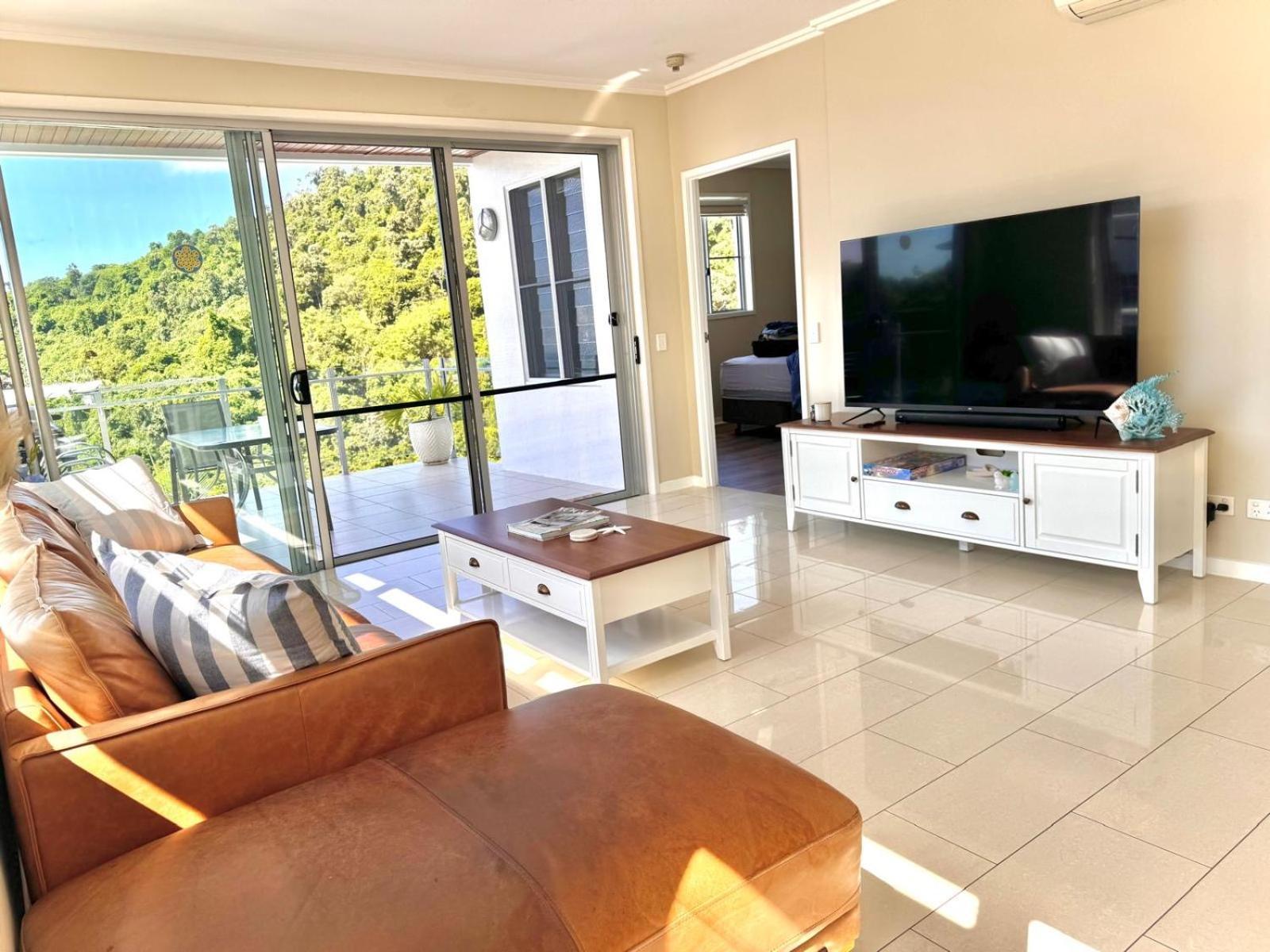 Airlie Summit Apartments Airlie Beach Ngoại thất bức ảnh