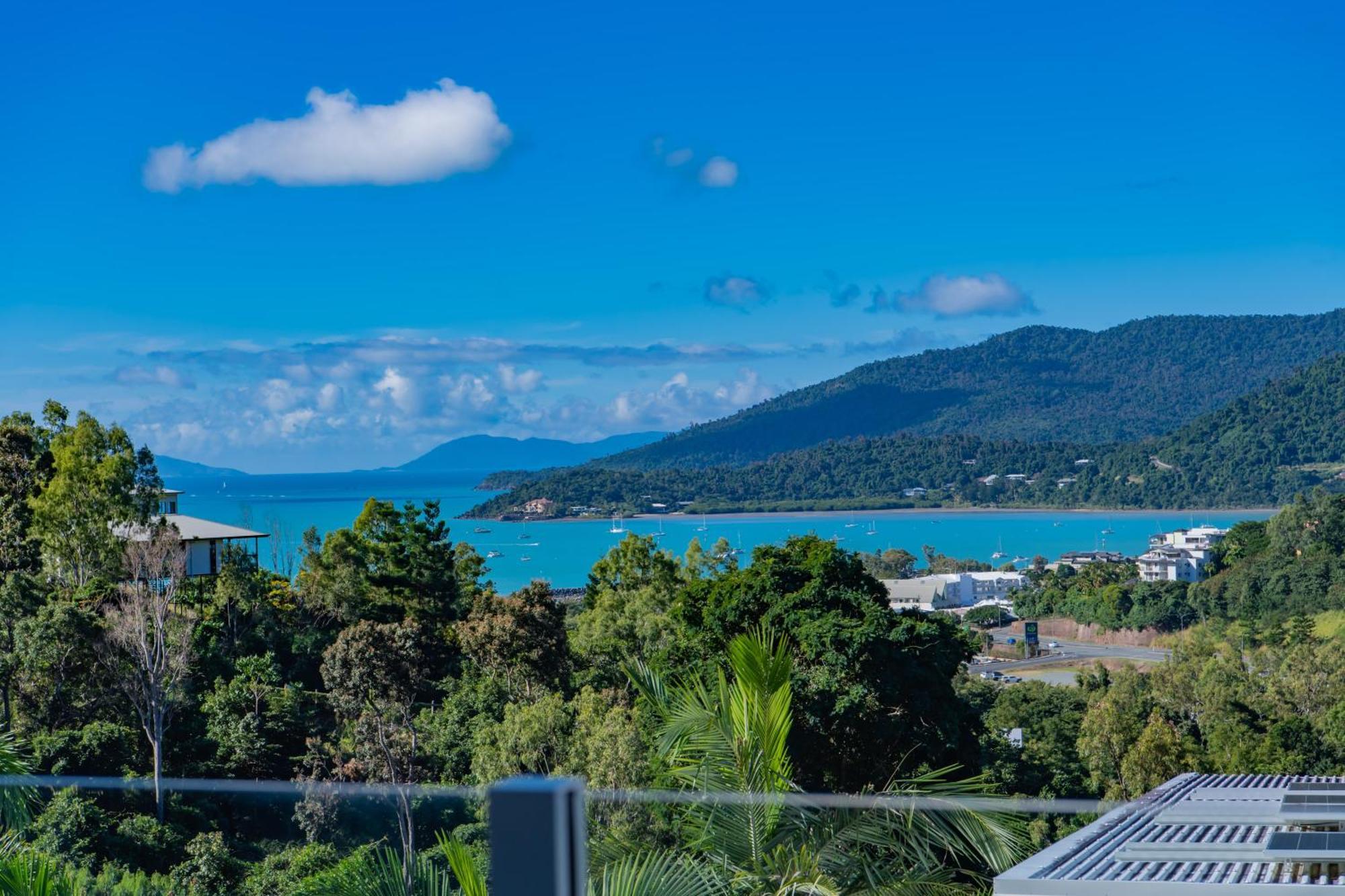 Airlie Summit Apartments Airlie Beach Ngoại thất bức ảnh